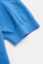 Filippo de Laurentiis Kurzarmpullover blau, Nahaufnahme der Ärmelbündchen, reine Baumwolle, Slim Fit, weicher Griff, feines Strickbild.