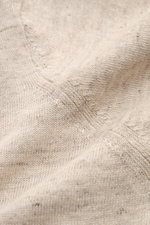 Filippo de Laurentiis Feinstrick-Kurzarmpullover beige meliert, Materialmix aus Leinen & Baumwolle, feines Strickbild, Slim Fit, Nahaufnahme der Struktur.