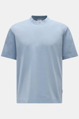 Front view of 04651/ A trip in a bag T-shirt 'Nunu' smoky blue, a pure cotton regular fit crew neck tee with a soft feel and minimalist holiday print on the back.

Description: 
<p>A basic with a print accent: With its minimalist holiday print, this T-shi