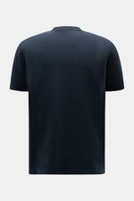 Rear view of the 04651/ A trip in a bag Piqué T-shirt navy, a slim fit summer essential in pure piqué cotton with crew neck.

<p>Summer essential: This piqué T-shirt from 04651/ A TRIP IN A BAG is a versatile staple that's perfect for warm days.</p>
<ul>
