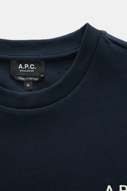 A.P.C. Rundhals-T-Shirt 'Standard Rue Madame' navy aus weichem Baumwoll-Jersey, Regular Fit, Rundhalsausschnitt, Detailaufnahme von oben, Logo-Stickerei.