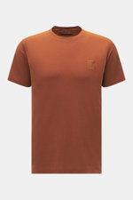 Stone Island Crew Neck T-Shirt 'Ghost Piece' rust brown shown from front, slim fit, pure cotton jersey, soft touch, garment dyed, crew neckline, tonal woven label on chest.