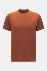Stone Island Crew Neck T-Shirt 'Ghost Piece' rust brown shown from front, slim fit, pure cotton jersey, soft touch, garment dyed, crew neckline, tonal woven label on chest.