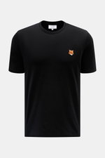 Maison Kitsuné Crew Neck T-Shirt 'Fox Head' black shown from front, black slim fit cotton jersey with crew neckline and fox patch. Sporty essential from MAISON KITSUNÉ: With the typical fox patch on the chest, this shirt will be a favorite piece in your c