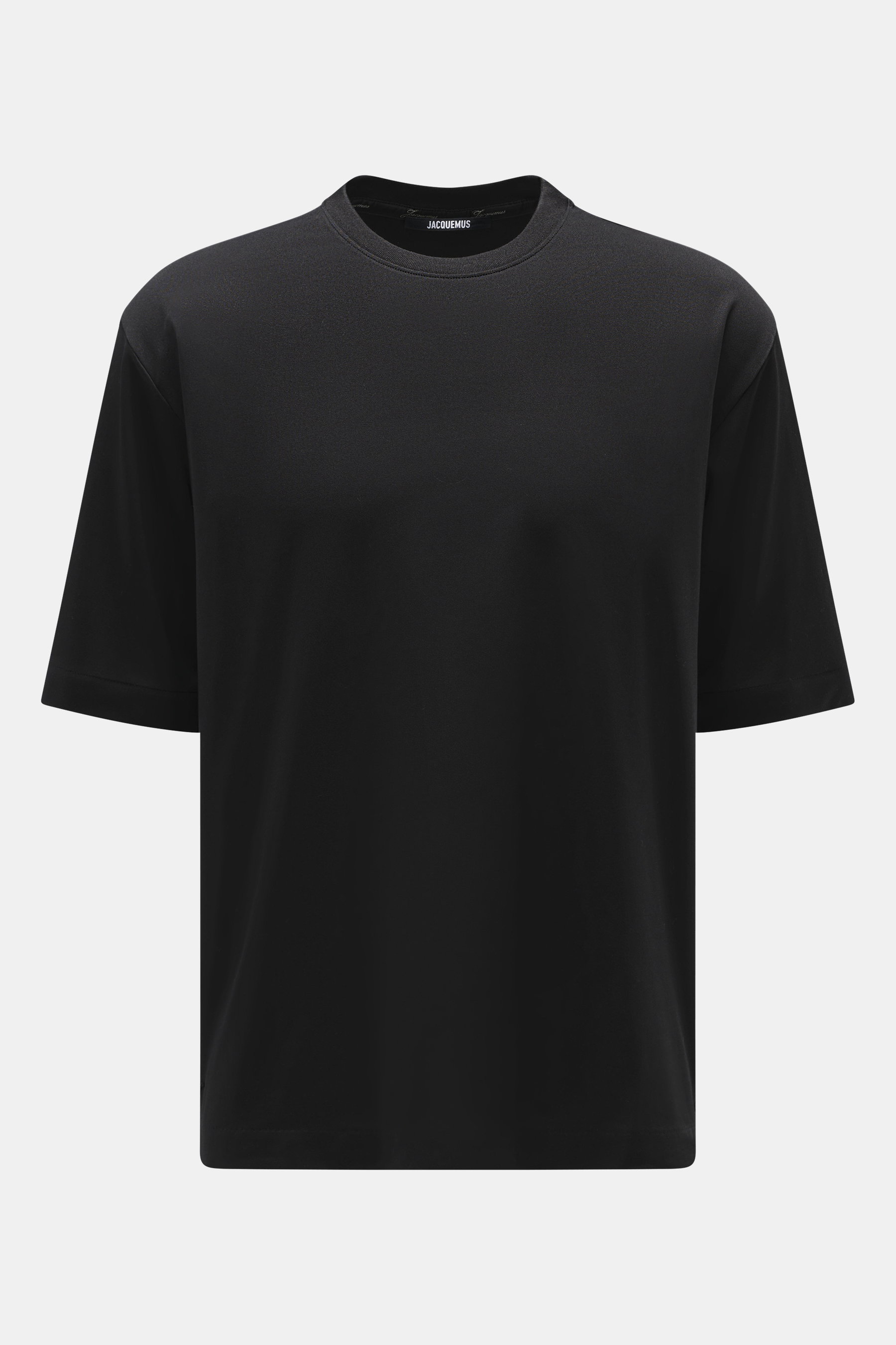 Front view of Jacquemus Crew neck T-Shirt 'Rond Carre' black, made of a mix of paper and microfiber with a matte look, regular fit, logo stitching on the side seam, short hem slits, reinforced sleeve cuffs, and a loop with logo detail on the back.