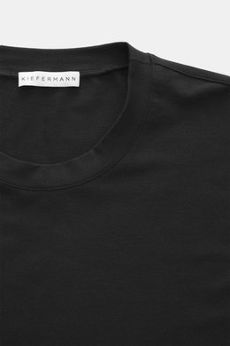 Kiefermann Crew neck long sleeve 'Alberts' black shown from a close-up top front view, jersey in modal and cotton, elasticated fabric, soft touch, slim fit, crew neck.