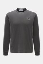 Vorderansicht des Stone Island Rundhals-Longsleeves dunkelgrau aus weichem Baumwolljersey mit Kompass-Logo und Rundhalsausschnitt.