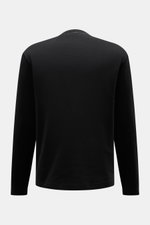 Rückansicht des schwarzen 04651/ A trip in a bag Longsleeve 'IF Tee' aus elastischer Baumwolle, Regular Fit, Rundhals, kurze Saumschlitze.