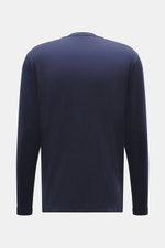 Back view of the 04651/ A trip in a bag Longsleeve 'WJ Tee' navy, a versatile basic with a round neckline, regular fit, and short hem slits.

Description: <p>Versatile basic: The soft longsleeve 'WJ Tee' from 04651/ A TRIP IN A BAG combines the highest ma