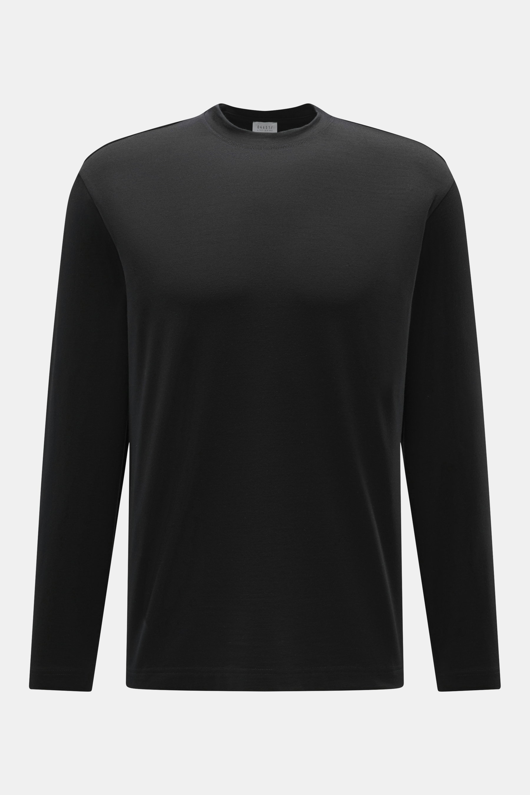 Vorderansicht des schwarzen 04651/ A trip in a bag Longsleeve 'WJ Tee' mit Rundhalsausschnitt, Regular Fit, aus Wolle-Microfaser-Mix, weichem Griff und kurzen Saumschlitzen, vielseitiges Basic für kühle Tage.