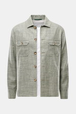 Stile Latino Overshirt 'Gu Texas' dunkelgrün/offwhite meliert, frontal fotografiert, Regular Fit mit Fünf-Knopf-Leiste, Umlegekragen, vier Fronttaschen, Knopfärmel, aus Wolle, Seide, Leinen, unconstructed Design, leicht griffige Haptik.