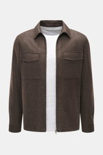 Front view of Marco Pescarolo Overshirt 'Urus' brown melange with turn-down collar, zip closure, patch chest and side seam hip pockets.  
MARCO PESCAROLO impresses with the traditionally Italian-made overshirt 'Urus', naturally combining noble material co