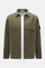 Stone Island Overshirt olive front view, wool-microfiber blend with textured feel, turn-down collar, five-button placket, patch pocket, compass badge.

Timeless layering essential: The boucle overshirt from STONE ISLAND complements autumn and winter looks