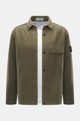Stone Island Overshirt olive front view, wool-microfiber blend with textured feel, turn-down collar, five-button placket, patch pocket, compass badge.

Timeless layering essential: The boucle overshirt from STONE ISLAND complements autumn and winter looks