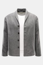 Vorderansicht des 04651/ A trip in a bag Overshirt dunkelgrau meliert mit Schalkragen, Vier-Knopf-Leiste, Slim Fit aus Wolle-Microfaser-Mix.