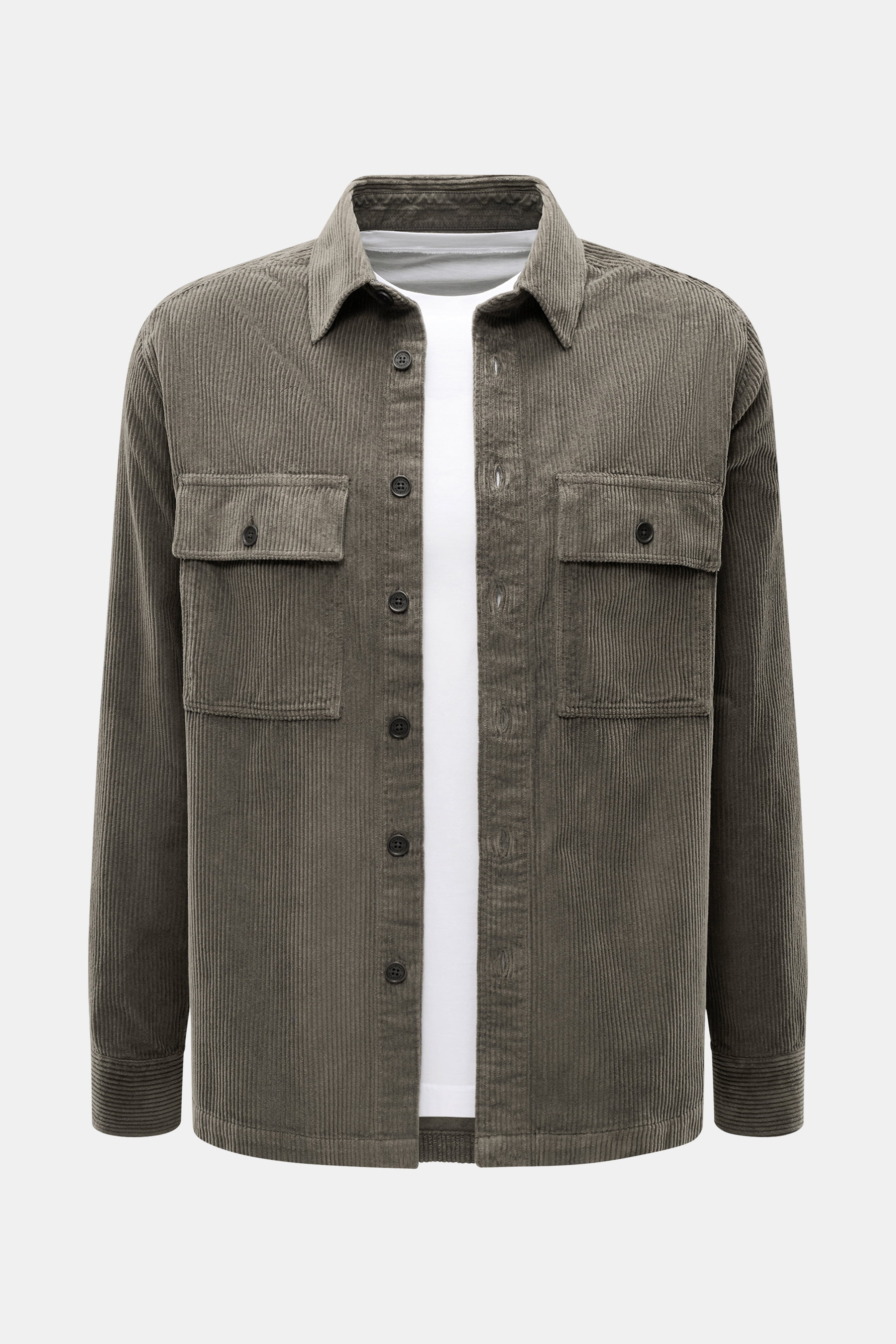 Belstaff Overshirt 'Ravine' graubraun aus Baumwoll-Cord mit Slim Fit, Umlegekragen, Brusttaschen, Manschetten, frontal fotografiert.