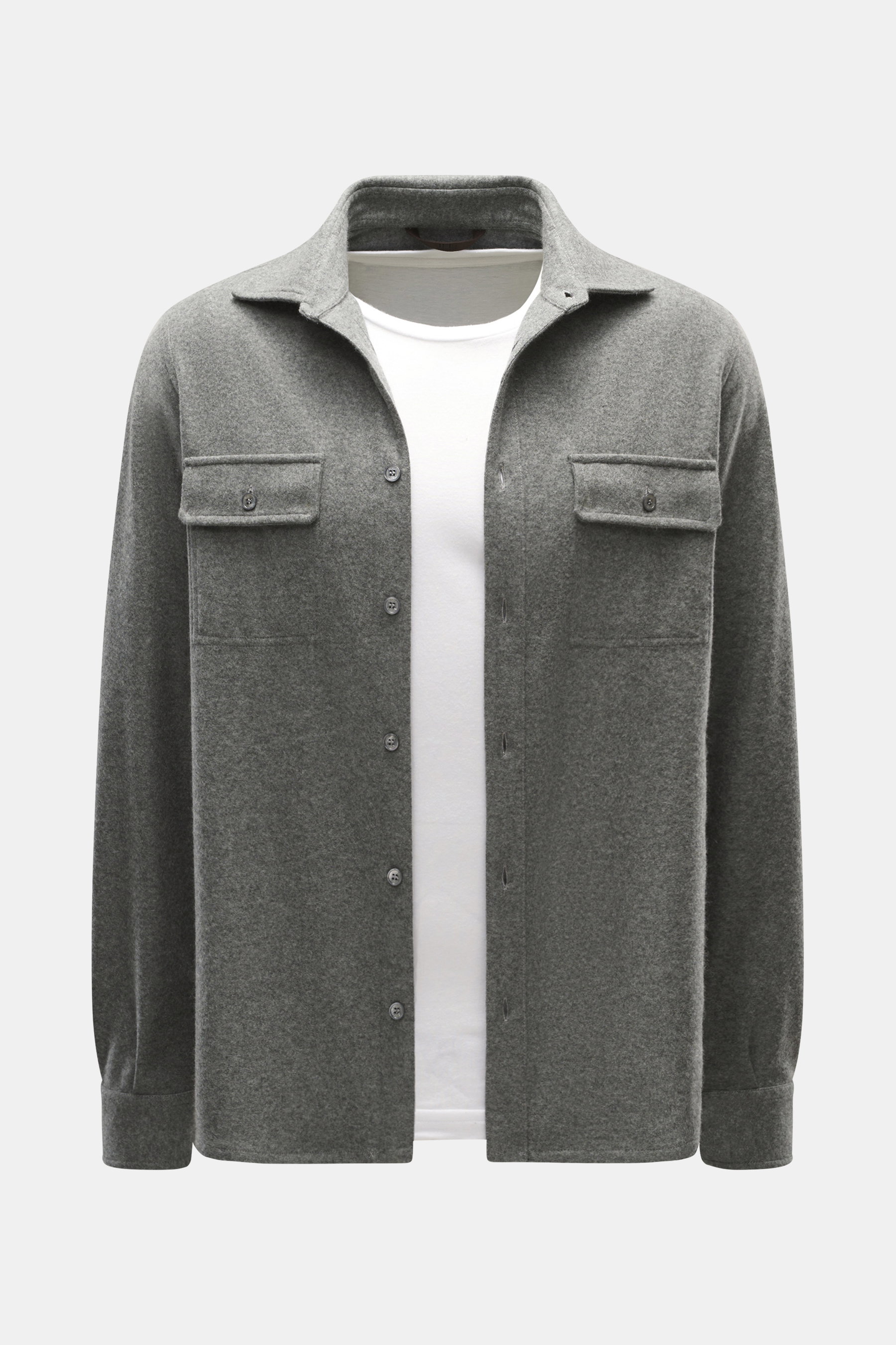 Front view of Fedeli Cashmere Overshirt 'Niky' grey melange in soft pure cashmere knit with chest pockets and turn-down collar.

Description: <p>Comfortable essential by FEDELI: The overshirt in soft knit quality made from pure cashmere with patch chest p