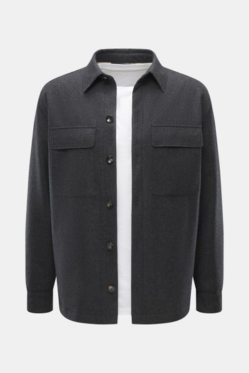 Vorderansicht des Agnona Cashmere Overshirt dunkelgrau meliert, reiner Cashmere, weicher Griff, Regular Fit, Sechs-Knopf-Leiste, Umlegekragen, Brusttaschen mit Patte, Ärmelabschlüsse mit Knopf.