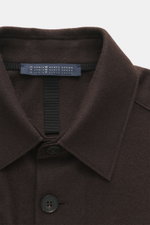Harris Wharf London Cashmere overshirt dark brown shown close-up from the front, pure cashmere, knitted and felted quality, very soft touch, raw-edge finish, slim fit, five-button placket, turn-down collar, patch chest pockets with flap, angled welt pocke