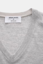 Gran Sasso V-Neck Pullover grau meliert, Slim Fit, feiner Strick aus reiner Wolle, weicher Griff, leichte Qualität, V-Ausschnitt, Rippbündchen, Nahaufnahme von oben.
