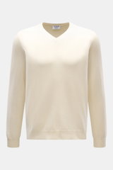 Front view of Aida Barni Cashmere V-neck jumper cream, luxury pure cashmere with fine knit, regular fit, ribbed cuffs, very soft feel.