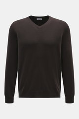 Front view of Aida Barni Cashmere V-neck jumper dark brown, luxury pure cashmere, soft feel, fine knit, regular fit, ribbed cuffs.