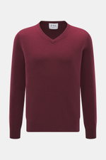 FTC Cashmere V-Neck Pullover bordeaux, Slim Fit mit V-Ausschnitt, feinem Strickbild, Rippbündchen, nachhaltiger Fair-Trade-Cashmere, frontal fotografiert.
