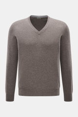 BRAUN Hamburg Cashmere V-Neck Pullover taupe meliert, Slim Fit, feines Strickbild, reiner Cashmere, weicher Griff, V-Ausschnitt, flexible Rippbündchen, Made in Italy, Frontansicht.