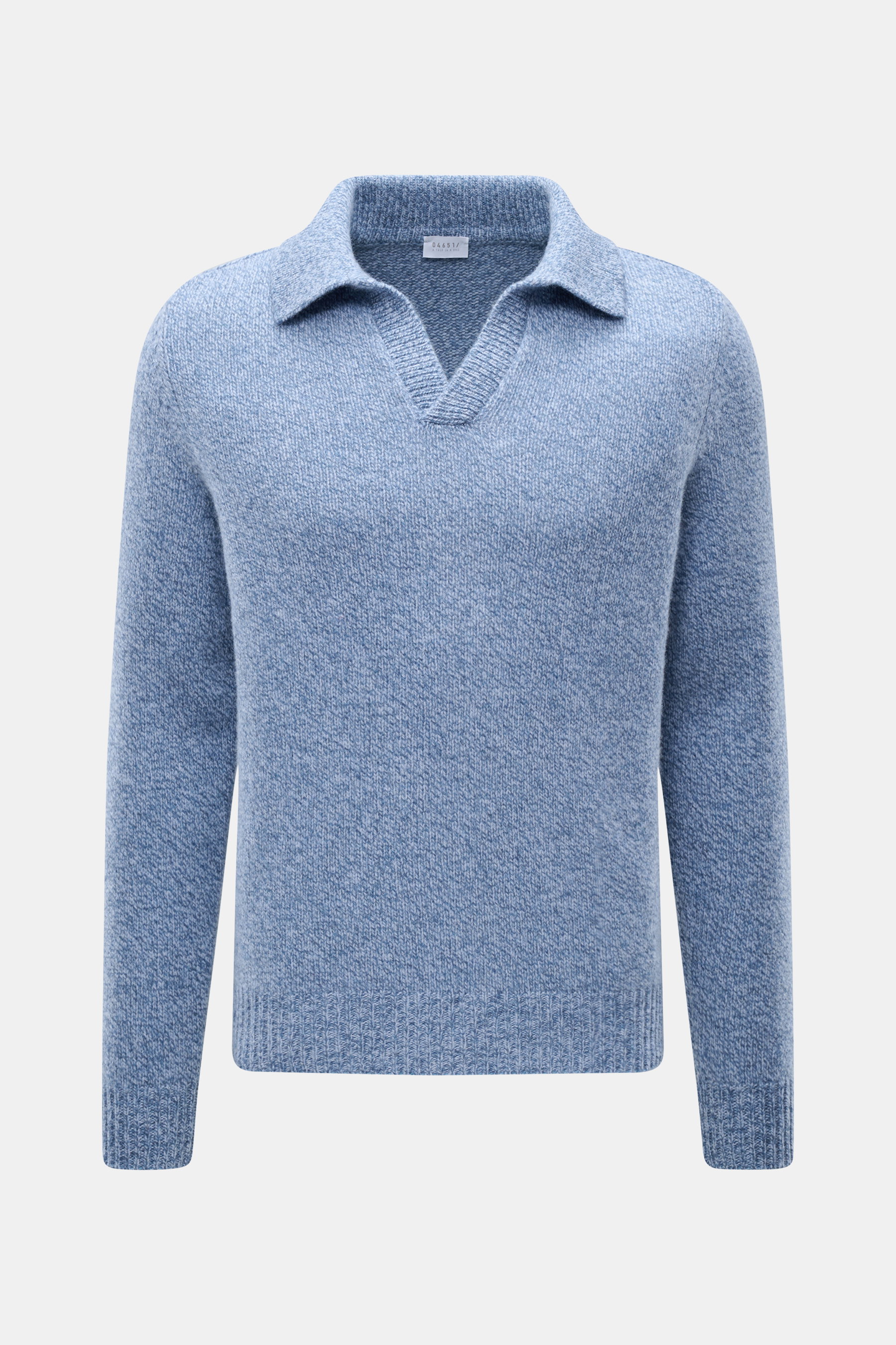Vorderansicht des 04651/ A trip in a bag Strickpolo 'Mouline Johnny' rauchblau meliert, Slim Fit mit Skipper-Kragen, flexible Rippbündchen, mittelfeines Strickbild, Mouline-Optik, Mix aus Schurwolle und Cashmere, weicher Griff.