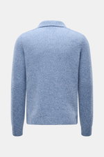 Rückansicht des Slim Fit Strickpolo 04651/ A trip in a bag 'Mouline Johnny' rauchblau meliert, mittelfeines Strickbild, Skipper-Kragen, weicher Griff, Mouline-Optik, Mischung aus Schurwolle und Cashmere, flexible Rippbündchen.
