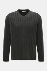 The Row Cashmere V-Neck Pullover 'Ettore' dunkelgrau meliert, frontal fotografiert, breitripp-strick, reiner Cashmere, weicher Griff, Regular Fit.
