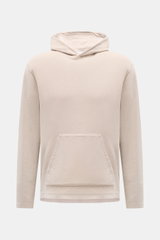 Front view of 04651/ A trip in a bag Terry hooded jumper 'Terry' beige made of pure cotton terry with a practical hood and kangaroo pocket.

<p>Comfort and coolness with summery nonchalance: The hooded jumper 'Terry' by 04651/ A TRIP IN A BAG made of pure