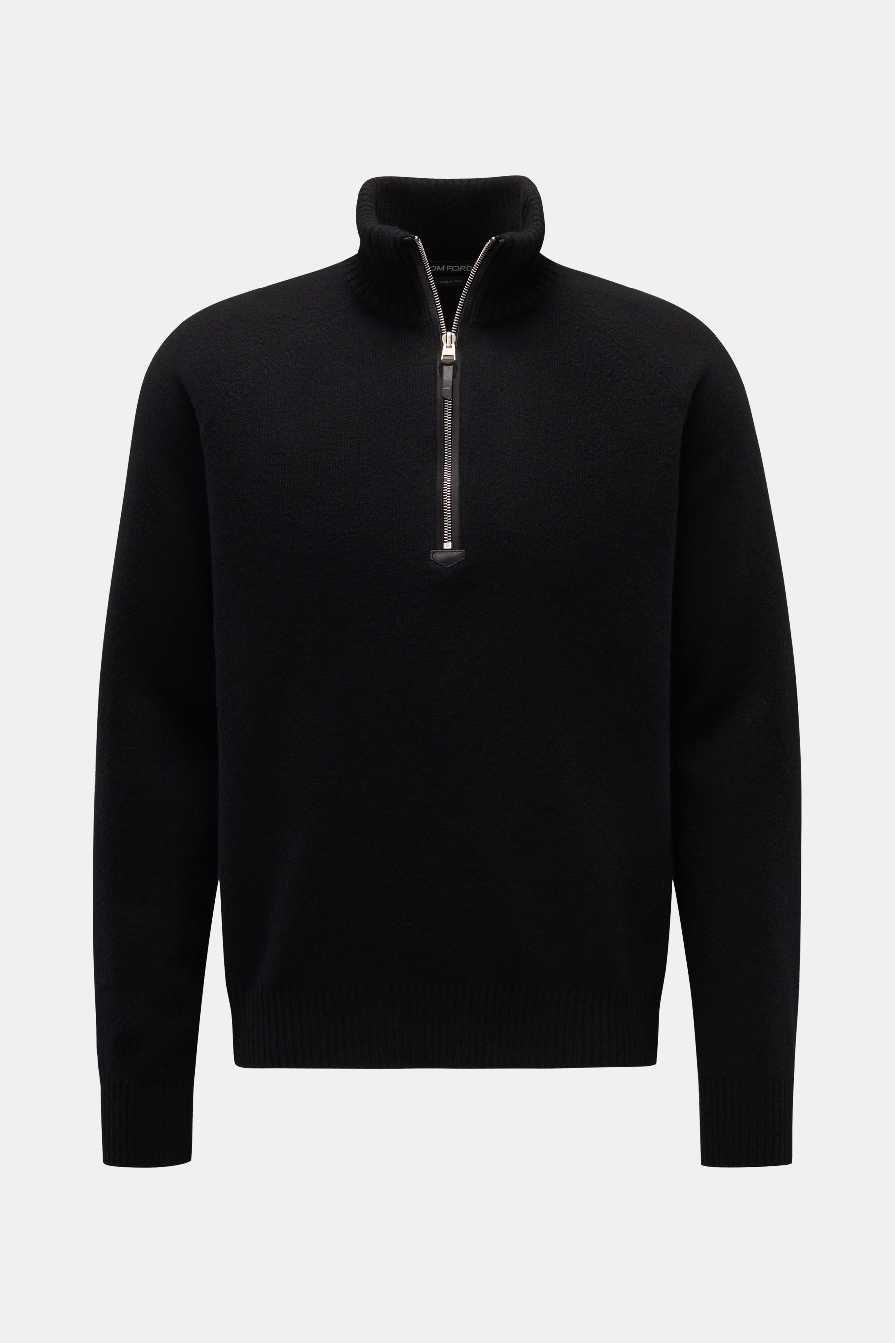 Tom Ford Troyer schwarz im Frontansicht, Mix aus Wolle und Cashmere, sehr weicher Griff, feines Strickbild, Regular Fit, Troyer-Kragen mit Zipper, Raglanärmel, flexible Rippbündchen.