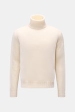 Lunaria Cashmere Cashmere Rollkragenpullover creme in Frontansicht, Slim Fit, mittelfeines Strickbild, weicher Griff, Rippkragen und Rippbündchen.