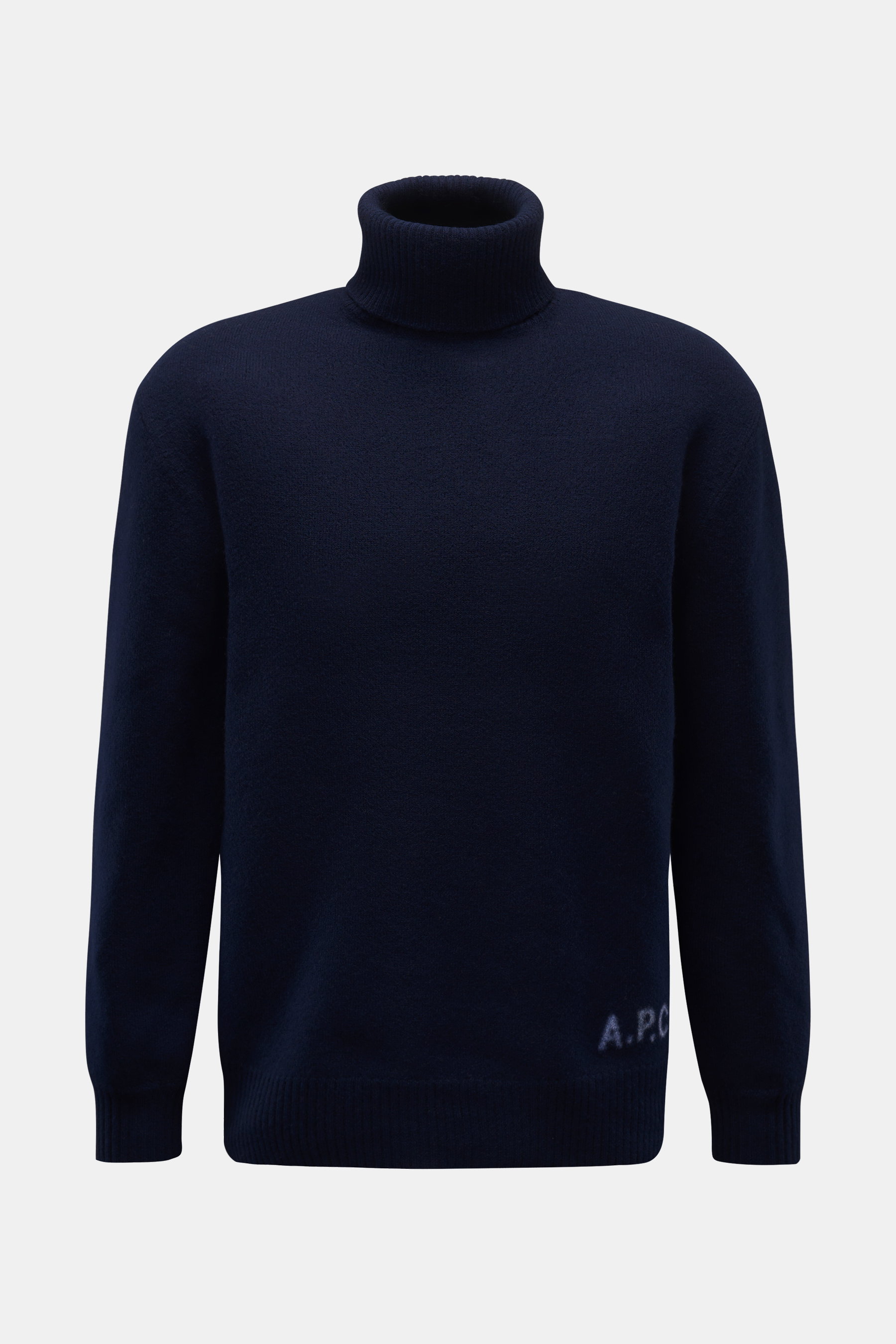 A.P.C. Rollkragenpullover 'Walter' navy, frontal fotografiert, reine Wolle, weicher Griff, mittelfeines Strickbild, Regular Fit, anliegender Ripp-Rollkragen, flexible Rippbündchen, dezentes Logo vorne.