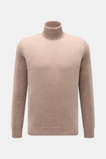 Front view of von Braun Cashmere turtleneck jumper beige, a slim fit fine knit in pure Mongolian cashmere with a close-fitting turtleneck and elasticated ribbed bands. 

<p>A smooth basic for the cold season: This VON BRAUN jumper is a fine knit essential