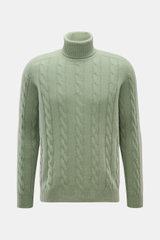 Front view of von Braun Cashmere turtleneck jumper grey-green in soft cable knit pattern, pure cashmere, regular fit, close-fitting turtleneck.

<p>Comfortable through the winter: Soft cashmere from Inner Mongolia knitted into a classic cable knit patte