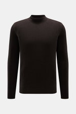 von Braun Cashmere Mock Neck Pullover dunkelbraun, frontal fotografiert, Slim Fit, edler Strukturstrick aus reinem mongolischem Cashmere mit weichem Griff, mittelfeinem Strickbild, Rippstrick-Mock Neck und komfortablen Rippbündchen.