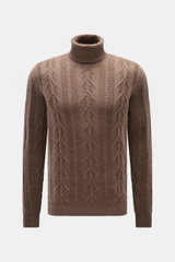 Front view of von Braun Cashmere turtleneck jumper brown mottled, featuring a slim fit, close-fitting turtleneck, and timeless cable knit patterns in pure, soft cashmere.

Description: Elegant everyday piece: Premium cashmere from Inner Mongolia forms the