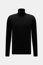 Von vorn fotografierter von Braun Cashmere Rollkragenpullover schwarz, mittelfein gestrickt, Regular Fit mit anliegendem Rollkragen und Rippbündchen.