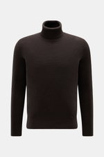 von Braun Cashmere Rollkragenpullover dunkelbraun, frontal fotografiert, Slim Fit, reiner mongolischer Cashmere, edler Strukturstrick, mittelfeines Strickbild, weicher Griff, Rippstrick-Rollkragen und komfortable Rippbündchen.