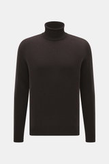Malo Cashmere Turtleneck Sweater dark brown shown from front, pure cashmere, very soft touch, medium-fine knit, slim fit, ribbed cuffs, fitted turtleneck.