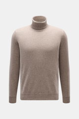 Front view of Fioroni Cashmere Turtleneck Sweater 'Duvet' taupe mélange, pure cashmere, fine knit, slim fit, ribbed turtleneck and cuffs, very soft feel.