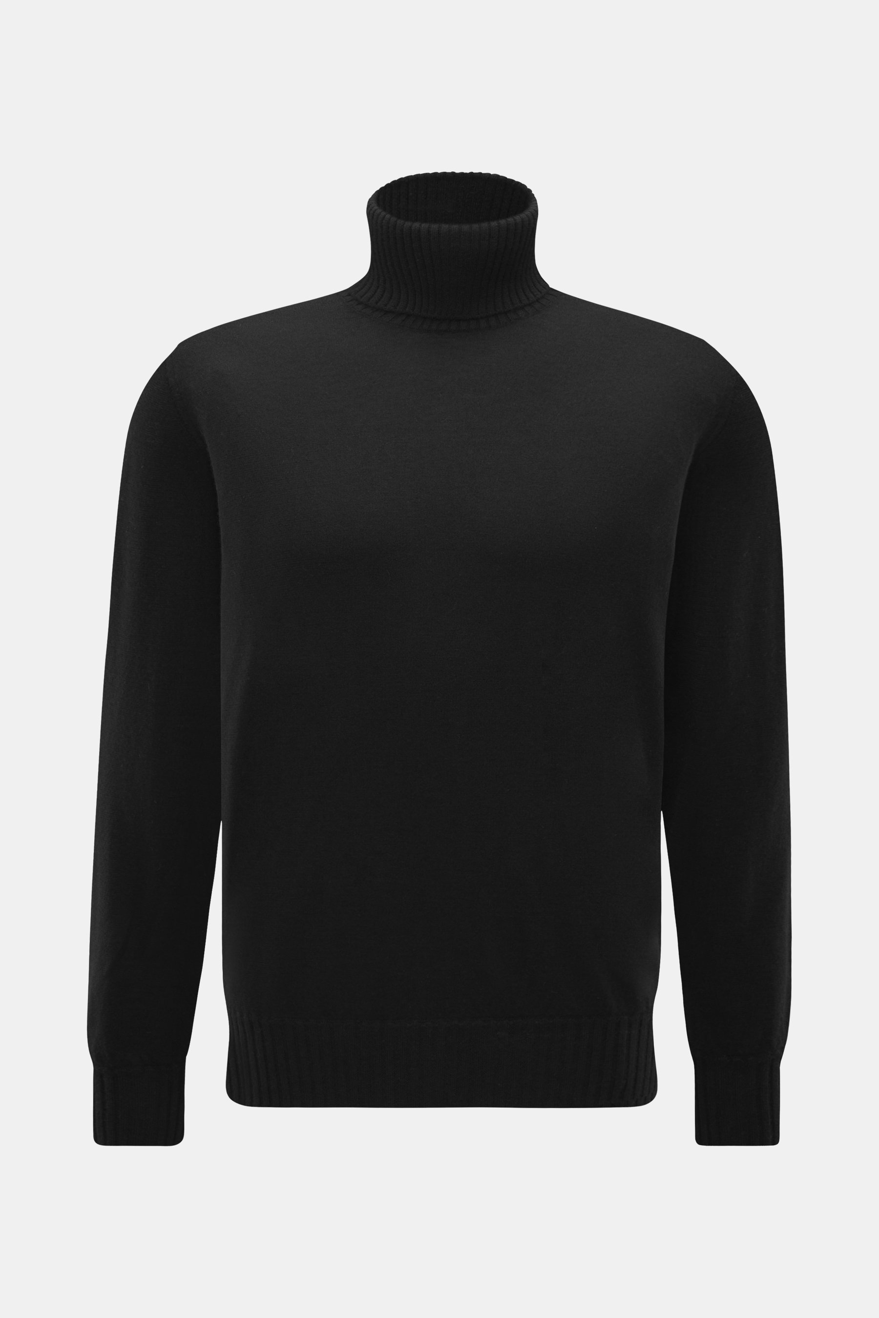 Front view of Fioroni Cashmere turtleneck sweater 'Duvet' black, pure cashmere, very soft feel, fine knit, slim fit, ribbed turtleneck and cuffs.