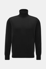 Front view of Fioroni Cashmere turtleneck sweater 'Duvet' black, pure cashmere, very soft feel, fine knit, slim fit, ribbed turtleneck and cuffs.