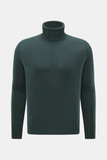 Front view of B.F. Knitwear Merino turtleneck jumper dark green, pure merino wool, soft feel, semi chunky knit, slim fit, ribbed turtleneck, flexible ribbed bands.
