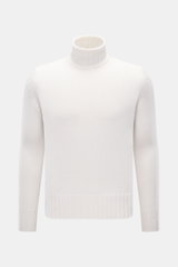 Front view of B.F. Knitwear Merino turtleneck jumper off-white, pure merino wool, soft feel, semi chunky knit, slim fit, ribbed turtleneck, flexible ribbed bands.