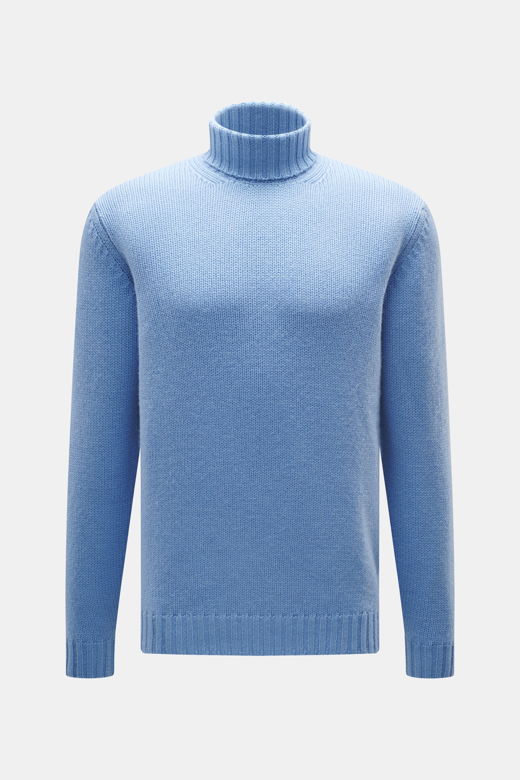 Della Ciana Rollkragenpullover hellblau, frontal fotografiert, Slim Fit, mittelgrobes Strickbild, weicher Griff, Mix aus Wolle und Cashmere, Rollkragen, komfortable Rippbündchen.