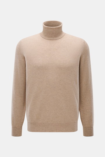 Front view of the Brunello Cucinelli Cashmere Turtleneck Sweater beige melange in pure cashmere with fine knit, regular fit, fitted turtleneck, ribbed cuffs, and contrast sleeve hem edge.