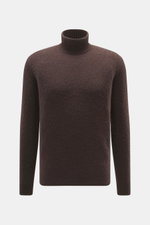 Filippo de Laurentiis Rollkragenpullover dunkelbraun, Nahaufnahme frontal, Slim Fit, mittelfeines Strickbild, anliegender Rollkragen, flexible Rippbündchen, Mix aus Cashmere, Seide und Microfaser, weicher Griff.